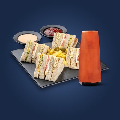 CLUB WITH CHIPS+ COCKTAIL JUICE