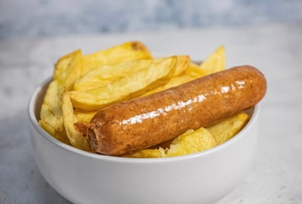 Sausage & Chips (Kids)