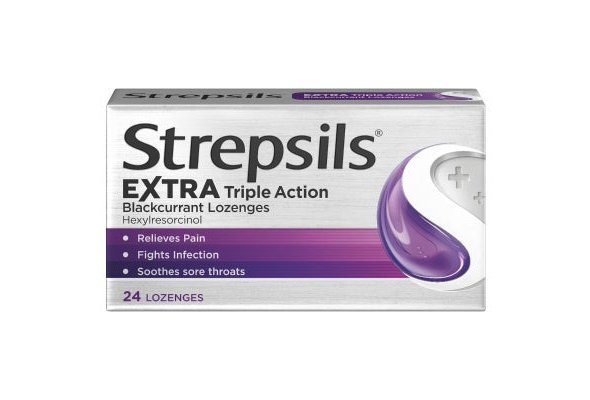 Strepsils Extra Triple Action Blackcurrant Lozenges 24 Lozenges