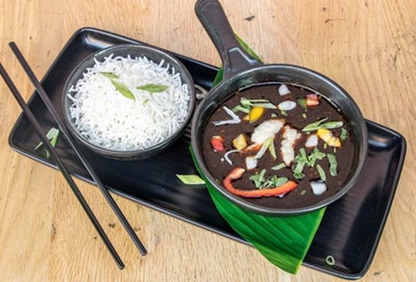 Veg Manchurian Saucy (6)