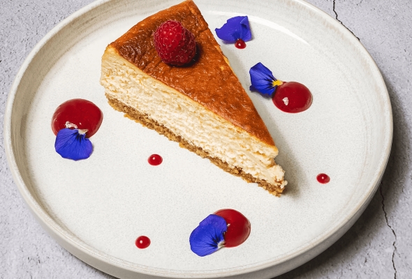 Silvena's Classic Raspberry Cheesecake